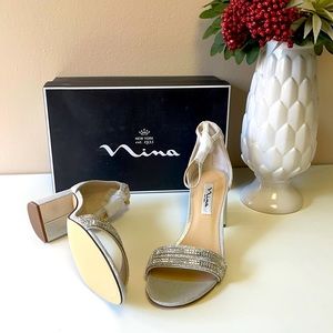 Nina Elenora Sandal Size 8.5 M